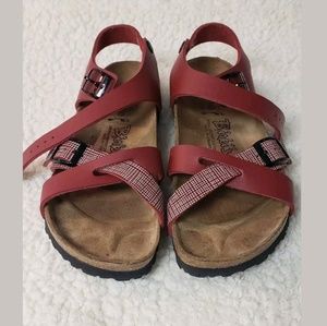 Birkenstock Birkis Mayari size 6